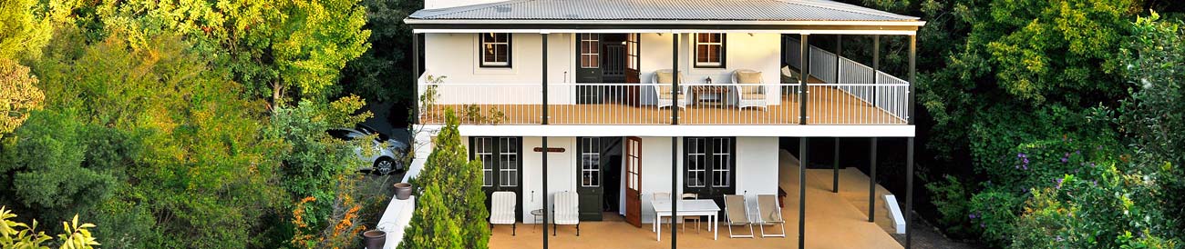 Akademie Street Guesthouses